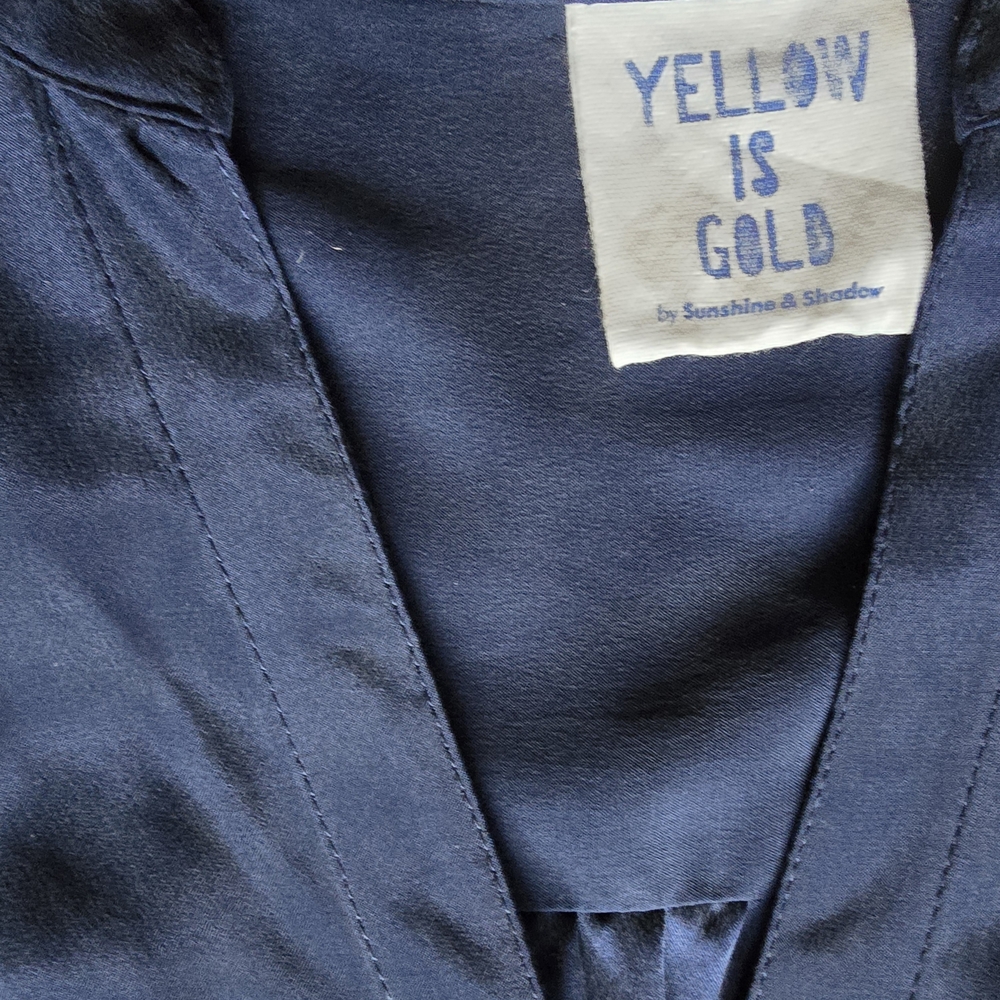 Sunshine & Shadow Navy Blouse - Picture 7 of 7